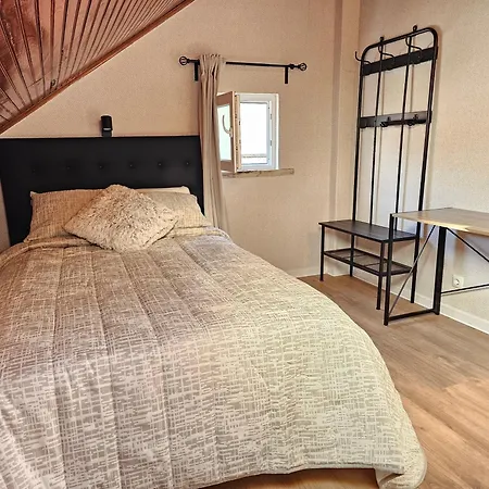 Guest house Charme De Caparica 3*