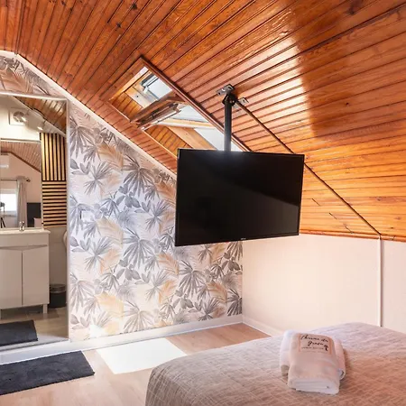 Charme De Caparica Guest house
