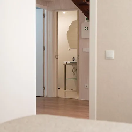 Guest house Charme De Caparica 3*